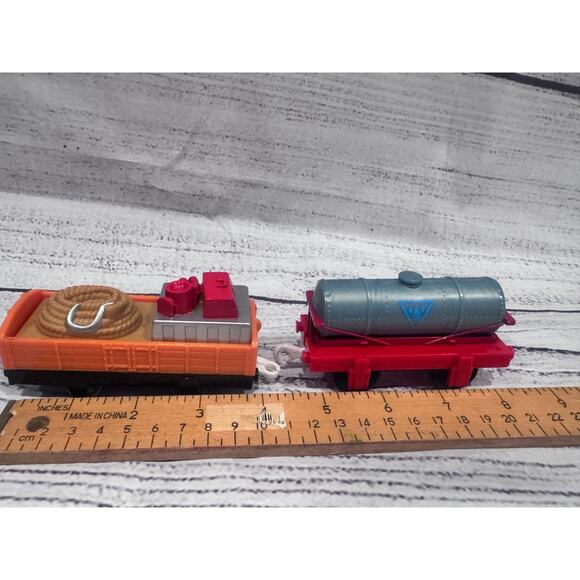 Thomas the Train Trackmaster Percys search cars - Picture 5 of 6